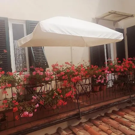 Evelina Bed & Breakfast *